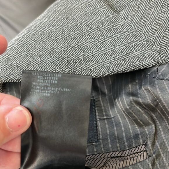 Giorgio Armani Marled Virgin Wool 2 Pc 2 Button Suit - Picture 14 of 14